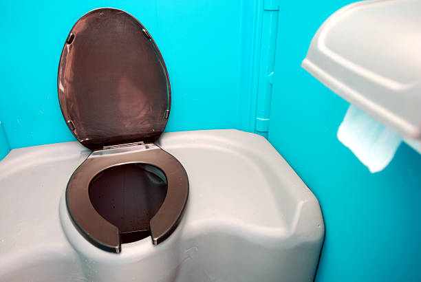 Portable Toilet Options We Offer in Homewood, IL